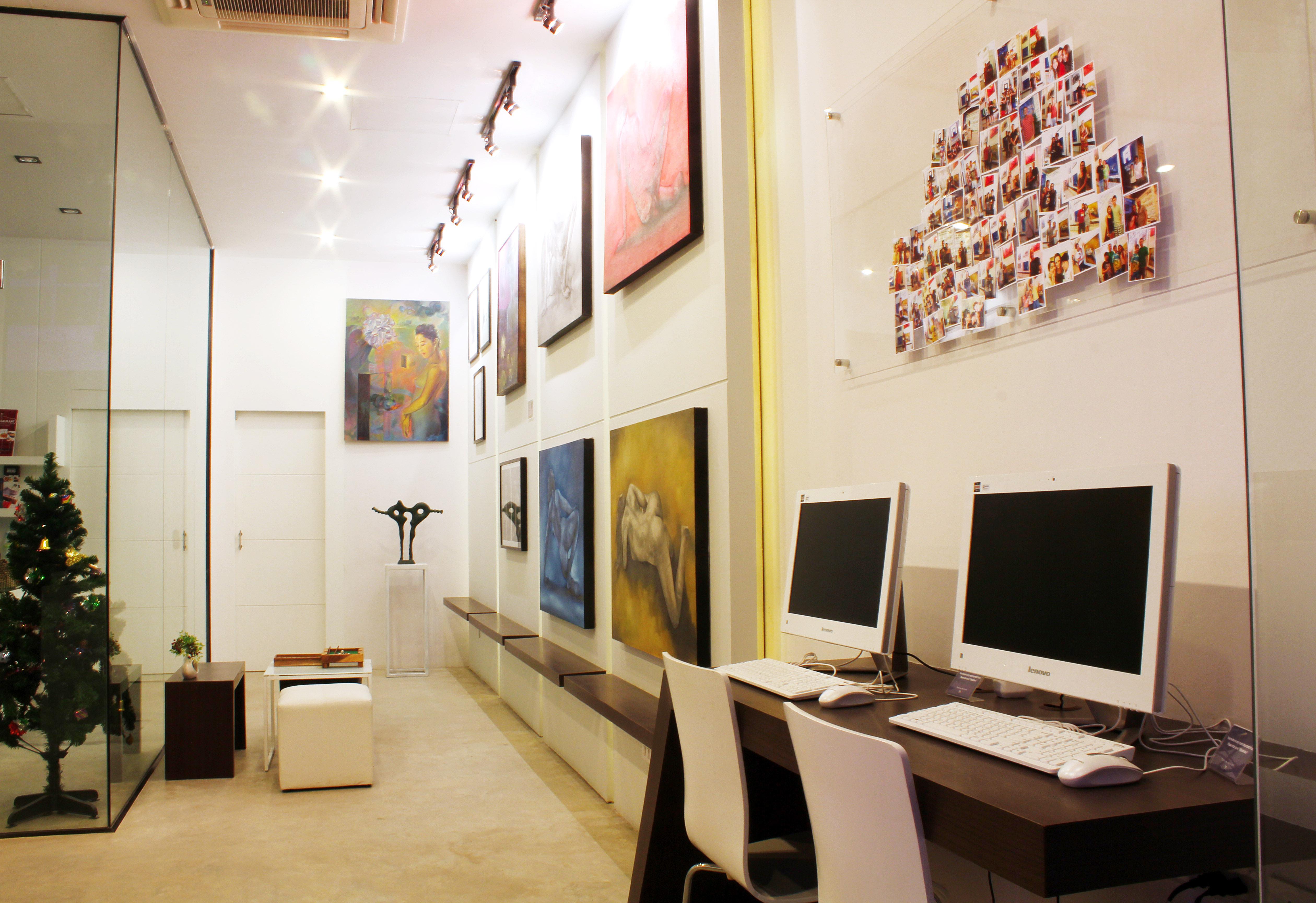 Hotel The Artist House Patong Esterno foto